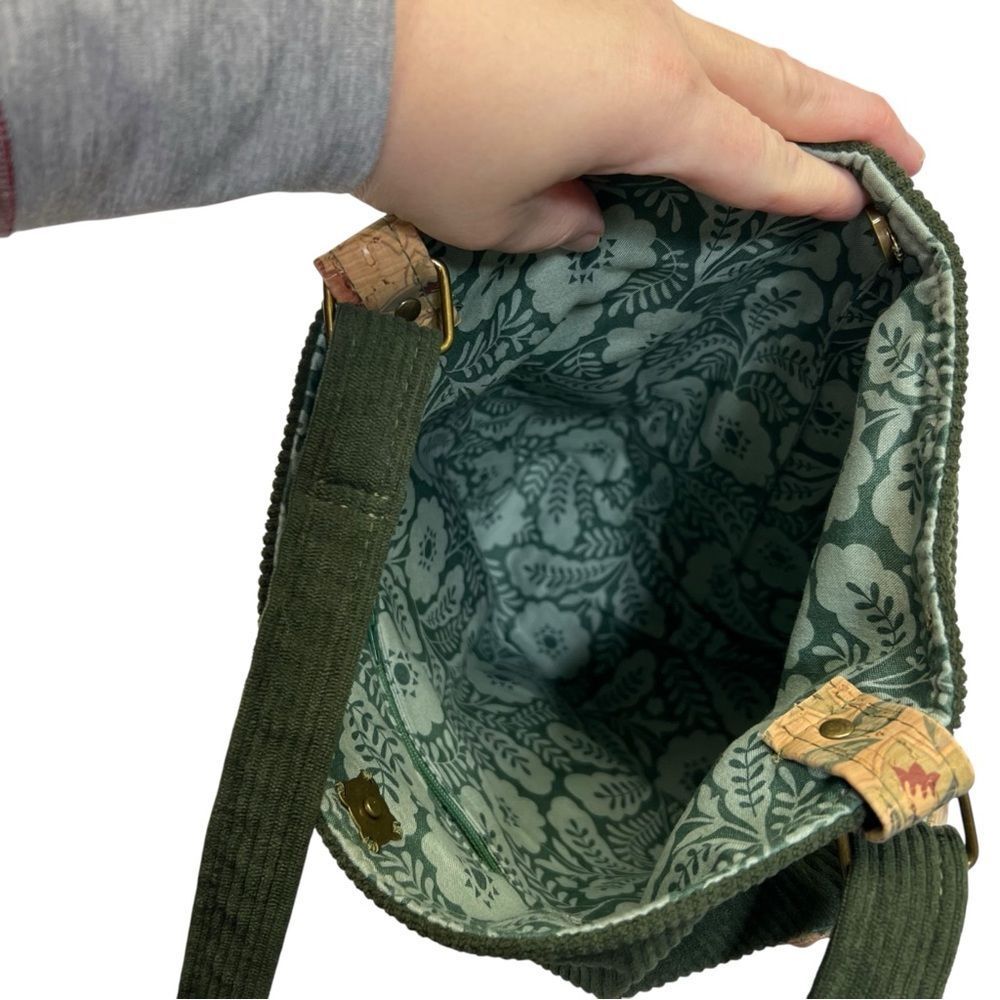 Green Corduroy sewn in Tote Bag - Picture 9 of 13